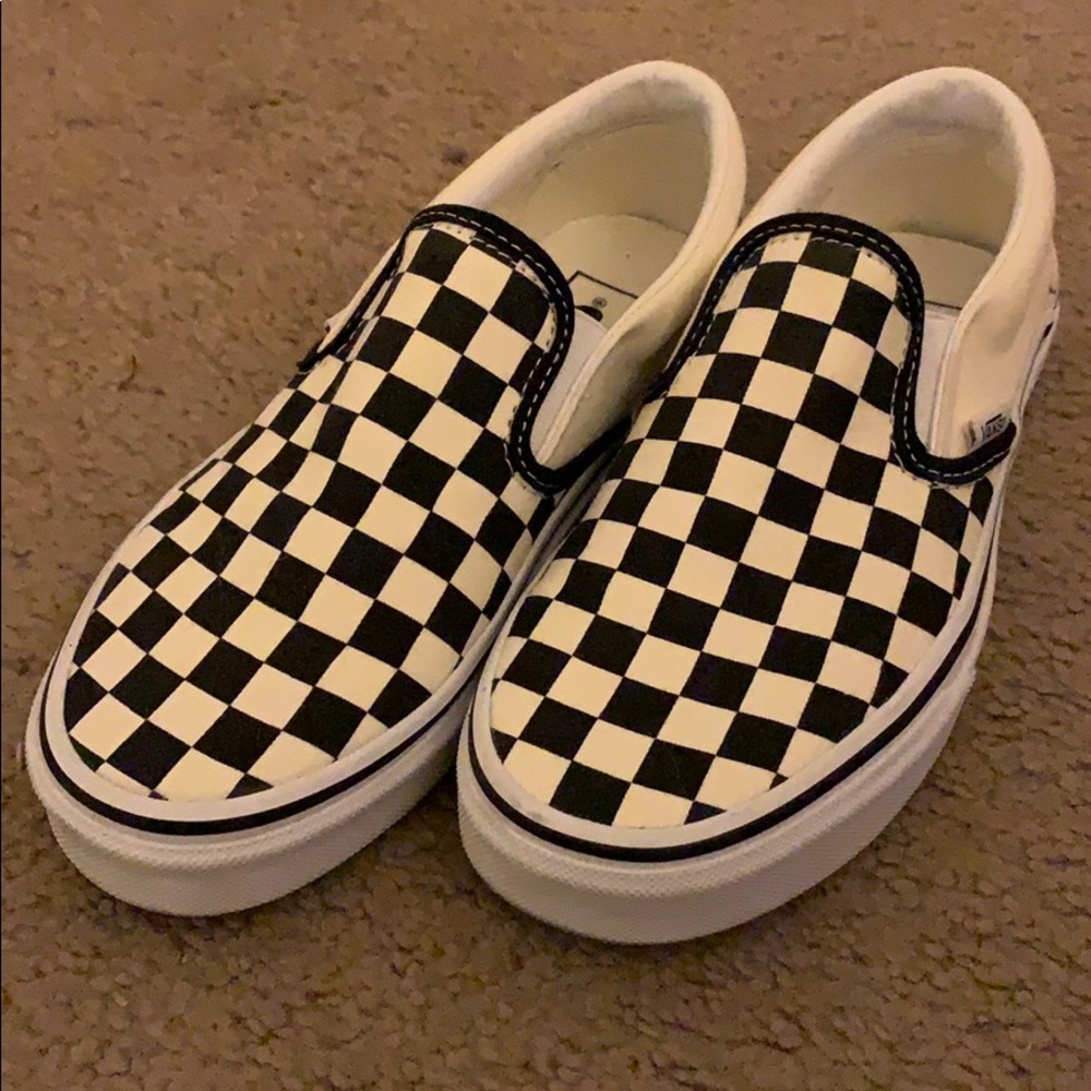 Checkered vans black/white